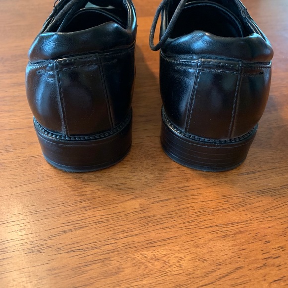 Boys black dress shoes - Picture 3 of 6